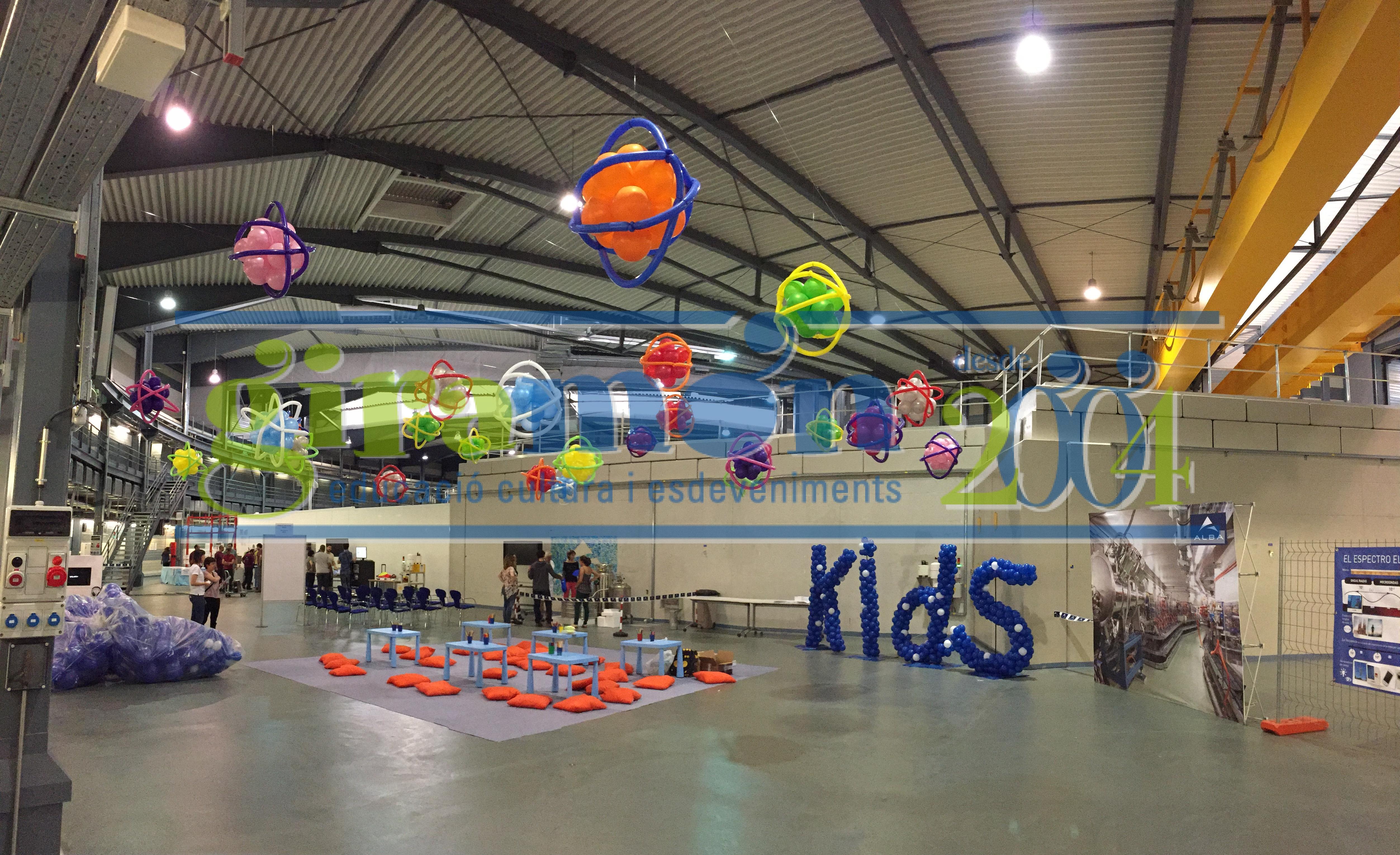 decoración con globos de grandes espacios