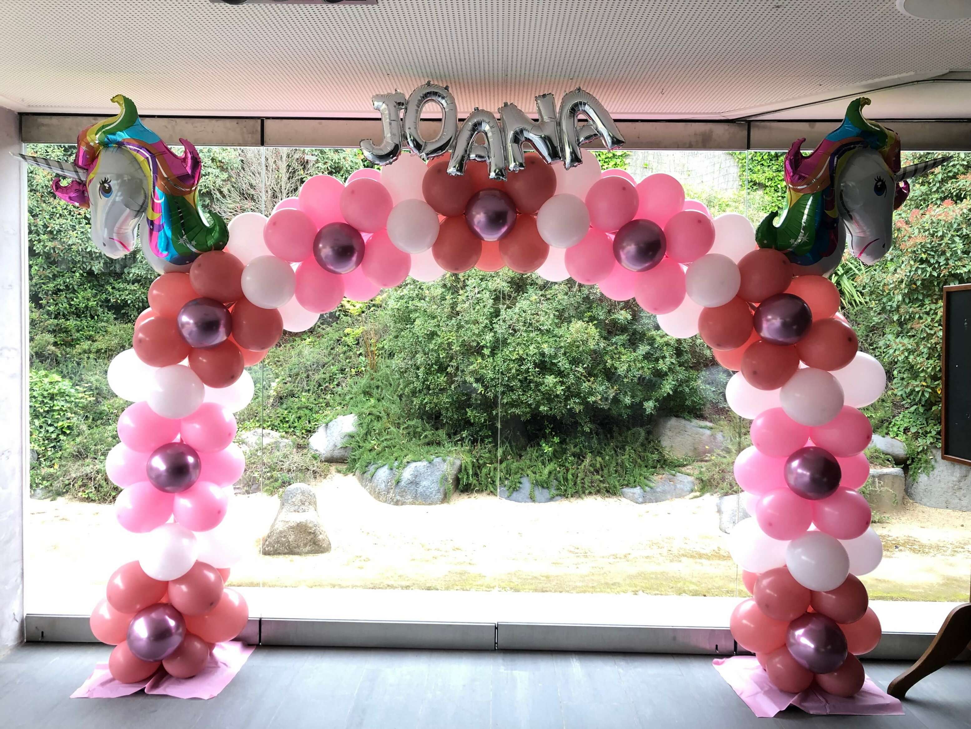 rescate estilo salida Arco de globos diseño floral - Giramón : Giramón