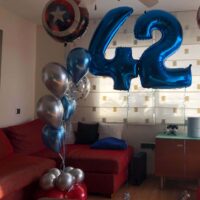 Regalo aniversario con globos capitán américa. Ref 312