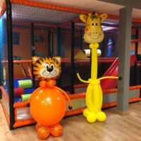 figuras animales con globos para decoración infantil